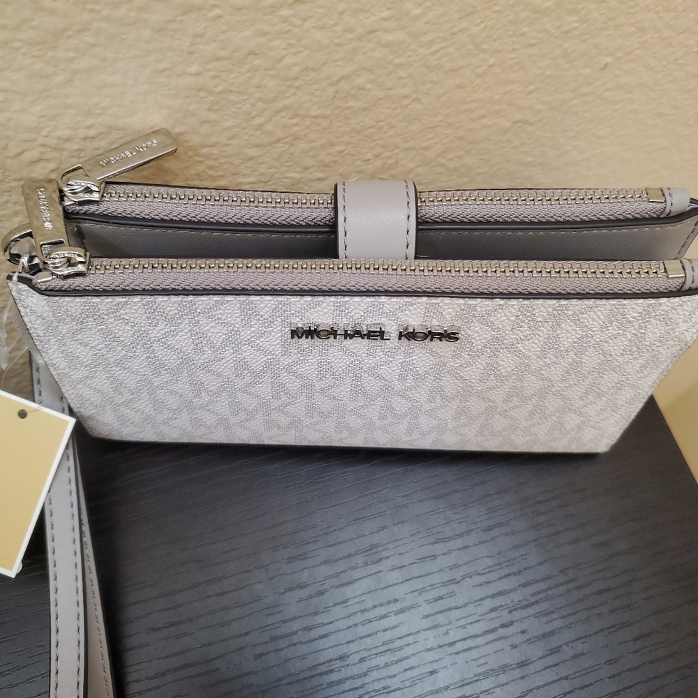 Michael kors Jet Set Medium Double Zip Wristlet Wallet - Picture 3 of 8